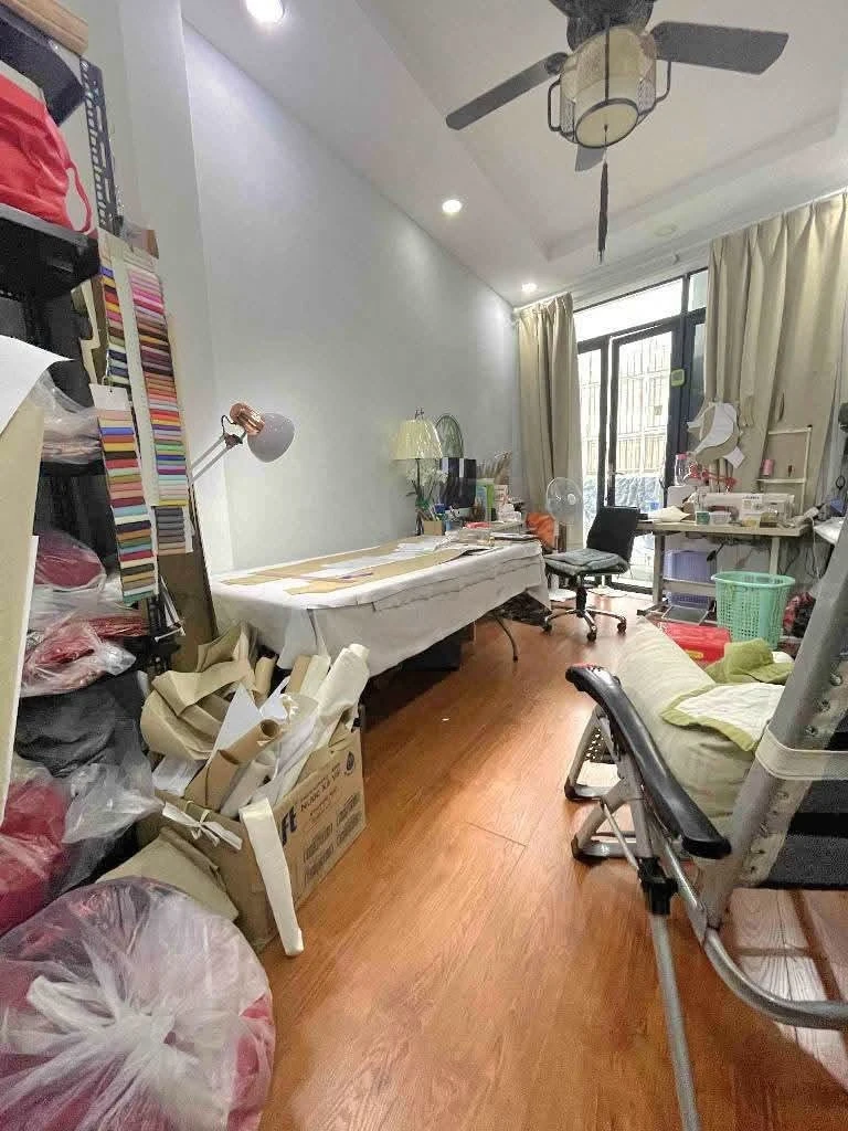 Bán nhà hẻm ô tô 4 tầng 54m2 Nguyễn Văn Luông, Quận 6, giá 6,9 tỷ - Ảnh thu nhỏ 3