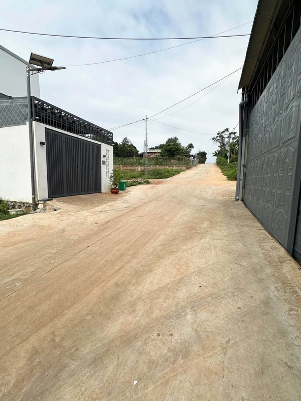 Bán đất 100m² Phường Buôn Ma Thuột, giá 1 tỷ 390 triệu