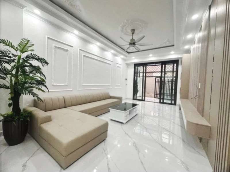 Nhà bán 3 tầng 71m, mặt tiền 14m, Trần Nguyên Hãn, giá 4 tỷ