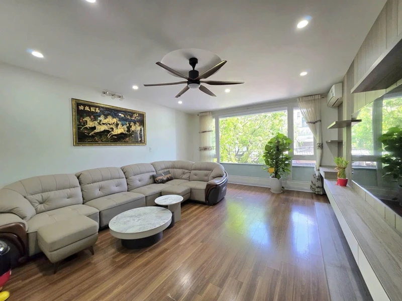 Nhà mặt tiền 80m² 4 tầng 1 tỷ Tiểu La Hòa Cường