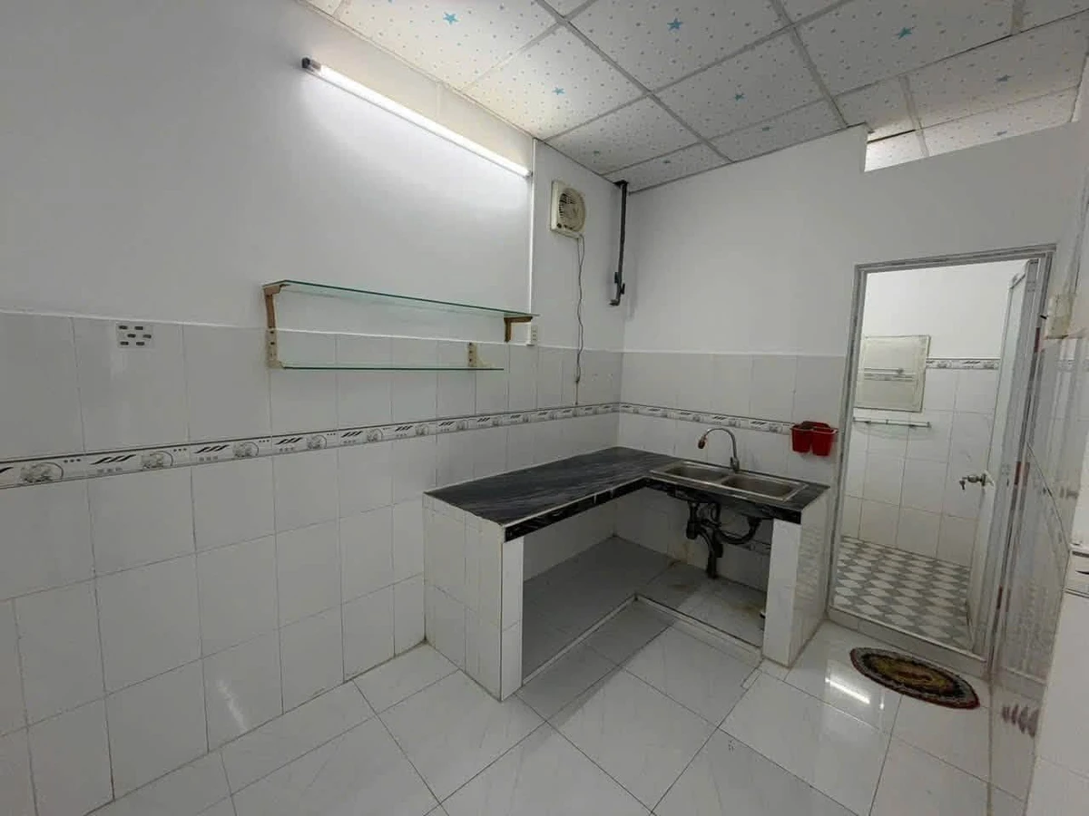 Nhà cấp 4 sổ hồng riêng 80m² Cần Giuộc Long An 1 tỷ 1 - Ảnh thu nhỏ 2