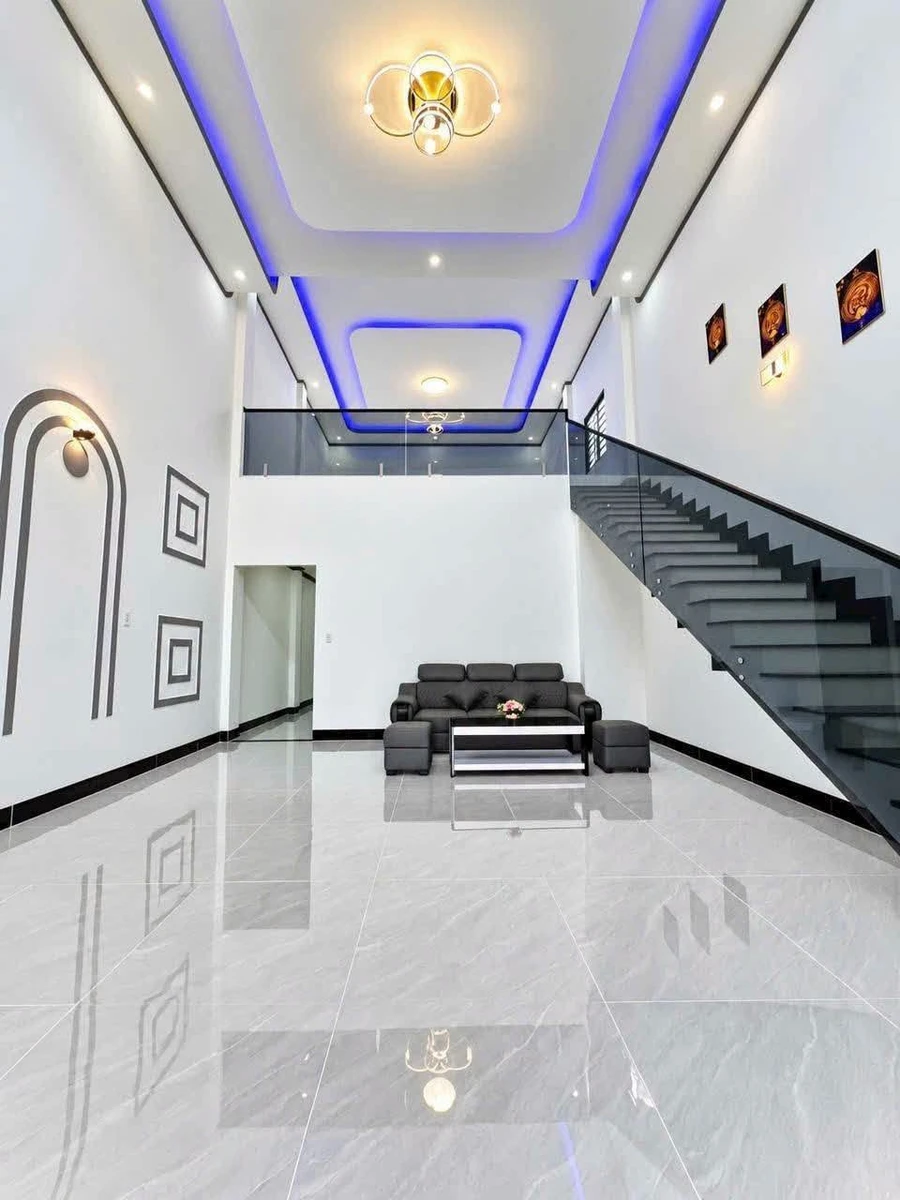 Bán nhà 3PN mặt tiền đường Nguyễn Văn Linh, Tây Ninh, 100m² - Ảnh thu nhỏ 3