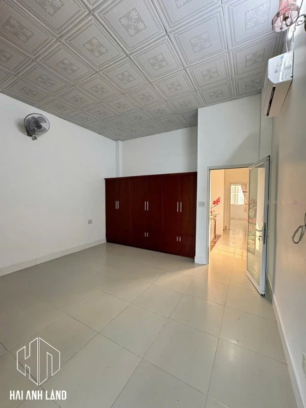 Bán gấp nhà phố 1 trệt 1 lầu 4,7x18m đường Trần Nhật Duật, Rạch Giá, Kiên Giang