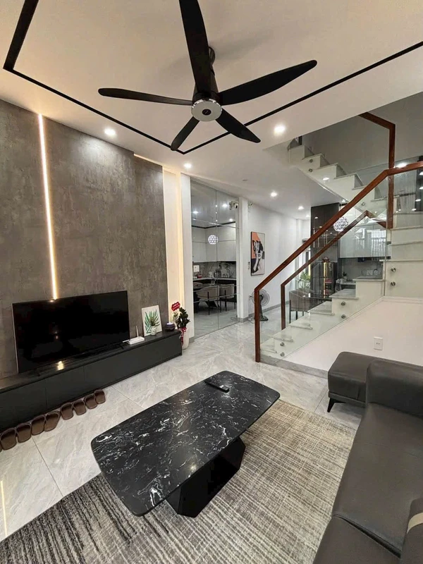 Bán homestay 3 tầng 120m2 đường Điện Biên Phủ, Huế
