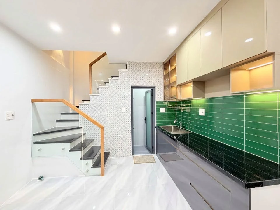 Bán nhà hẻm Lạc Long Quân, 72.6m², Quận 11 - Ảnh thu nhỏ 5