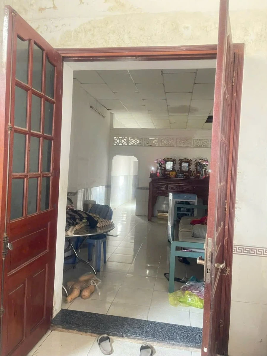 Nhà cấp bốn mặt tiền 100m2 Rạch Dừa, Nhà Bè - Ảnh 1