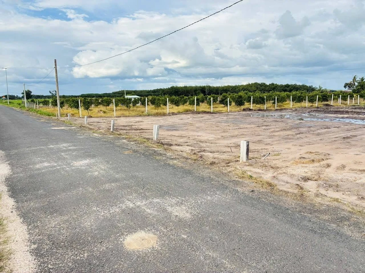 Bán đất Xã Phan Tây Ninh 300m2 giá 300 triệu - Ảnh thu nhỏ 2