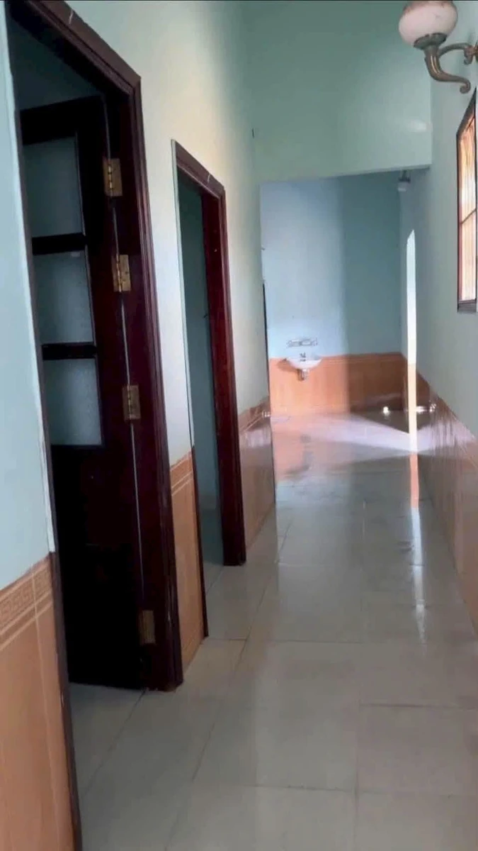 Bán nhà đất hẻm Phạm Văn Đồng 260m² 1 tỷ 020 triệu - Ảnh thu nhỏ 3