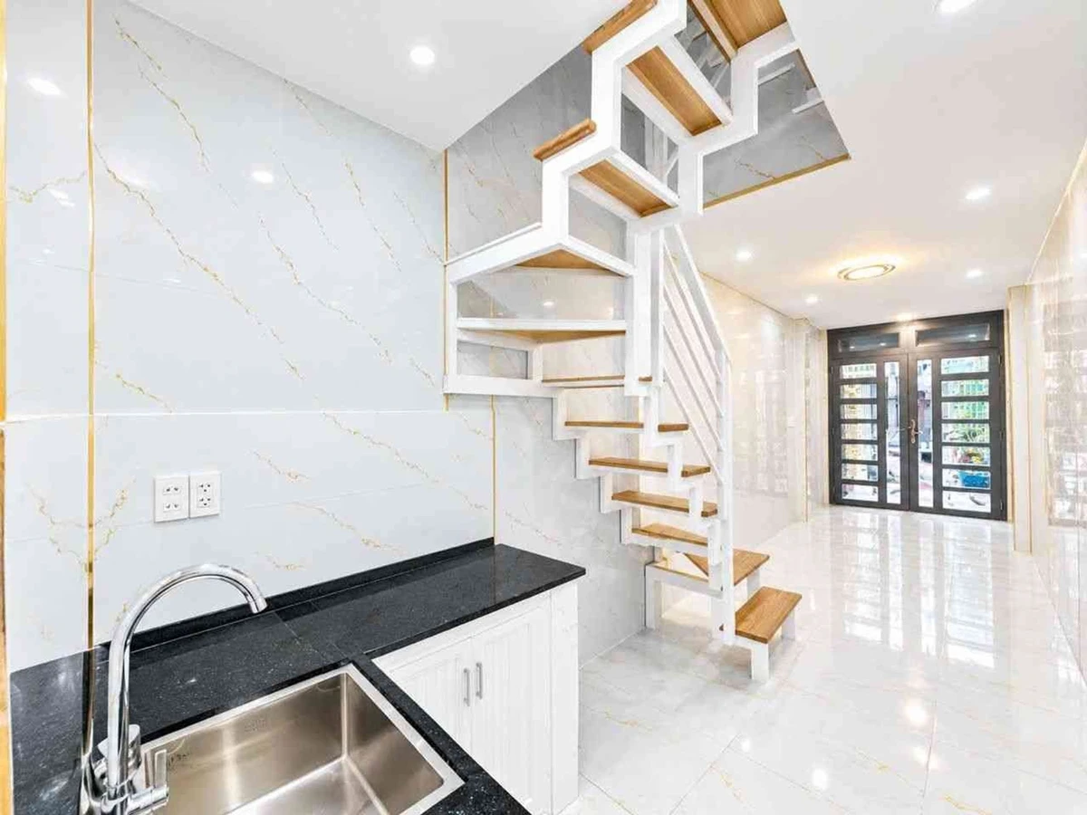 Bán nhà 3 tầng 3PN hẻm xe hơi 22m² Linh Xuân, Thủ Đức giá 2,9 tỷ - Ảnh thu nhỏ 2