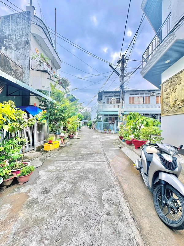 Bán nhà 3PN trung tâm Rạch Giá, 67.5m², 2 tỷ 100 triệu