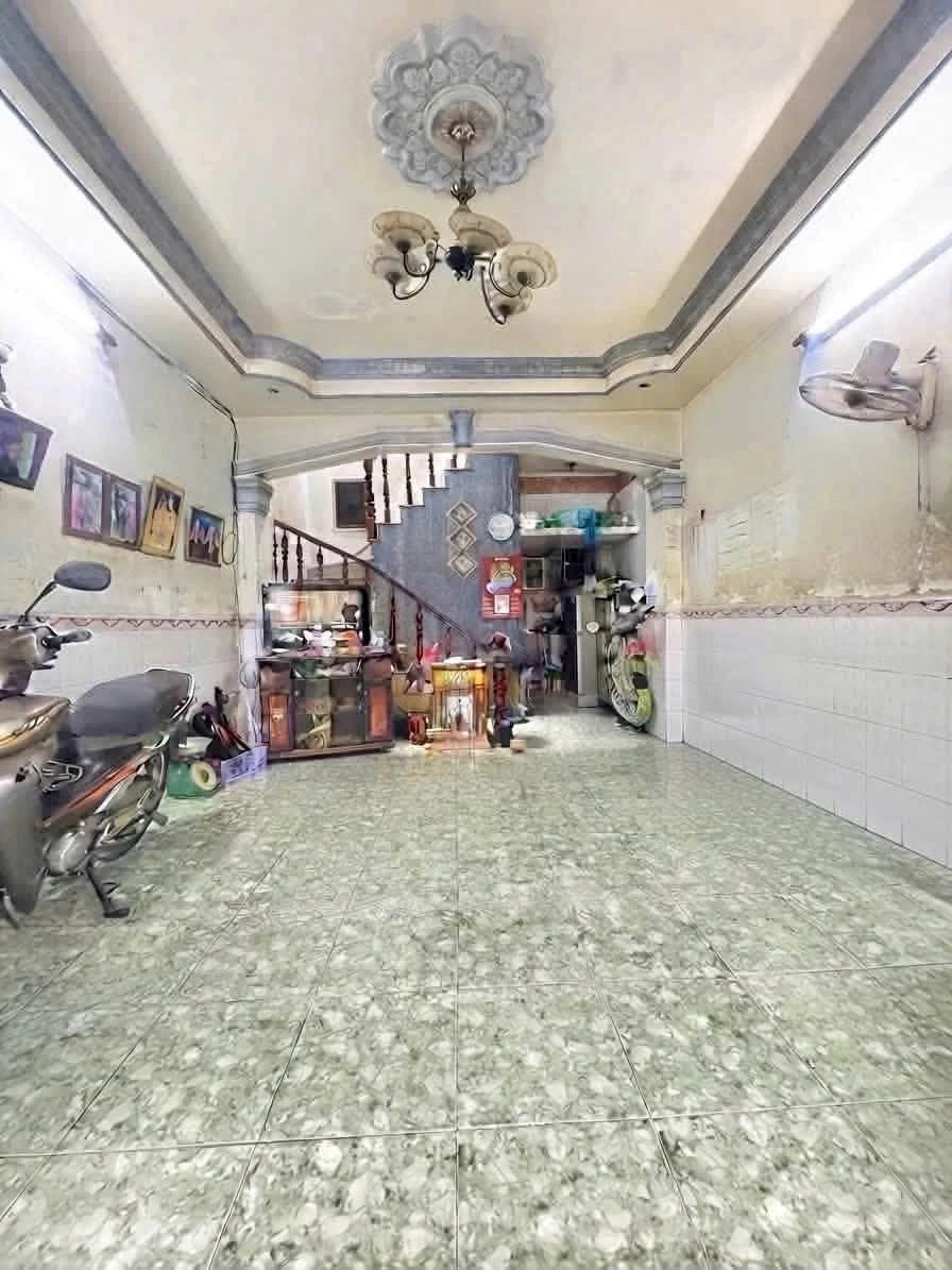 Bán nhà mặt tiền khu Bình Phú 4x10m, 1 trệt 1 lầu, Phường 10 Quận 6, giá 5,5 tỷ - Ảnh thu nhỏ 3