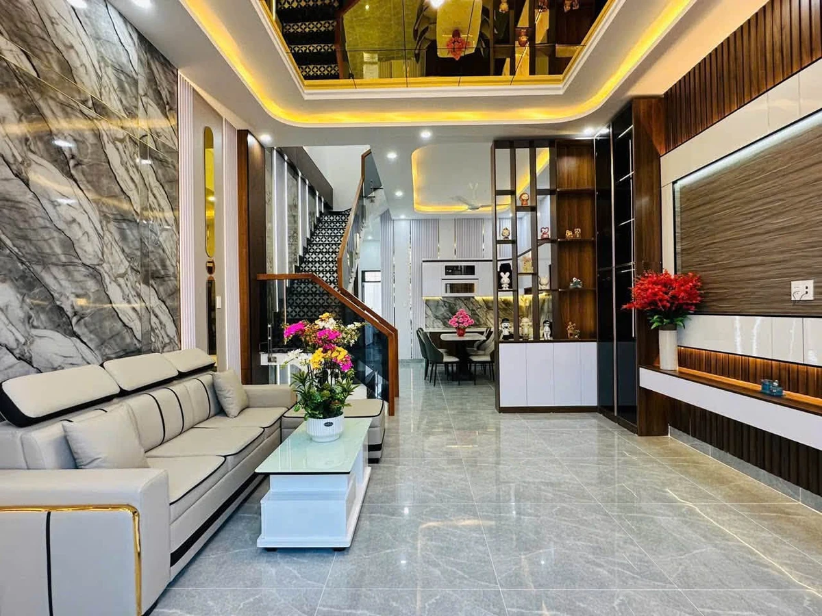 Bán nhà mặt tiền đường Bà Râm, 121m2, 1 trệt 1 lầu, 3PN, Phước Lý, Cần Giuộc - Ảnh thu nhỏ 3