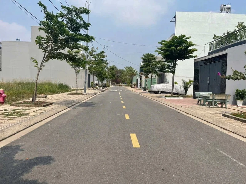 Bán lô đất tái định cư Tân Hiệp 5x19m giá 2,75 tỷ tại Biên Hòa, Đồng Nai