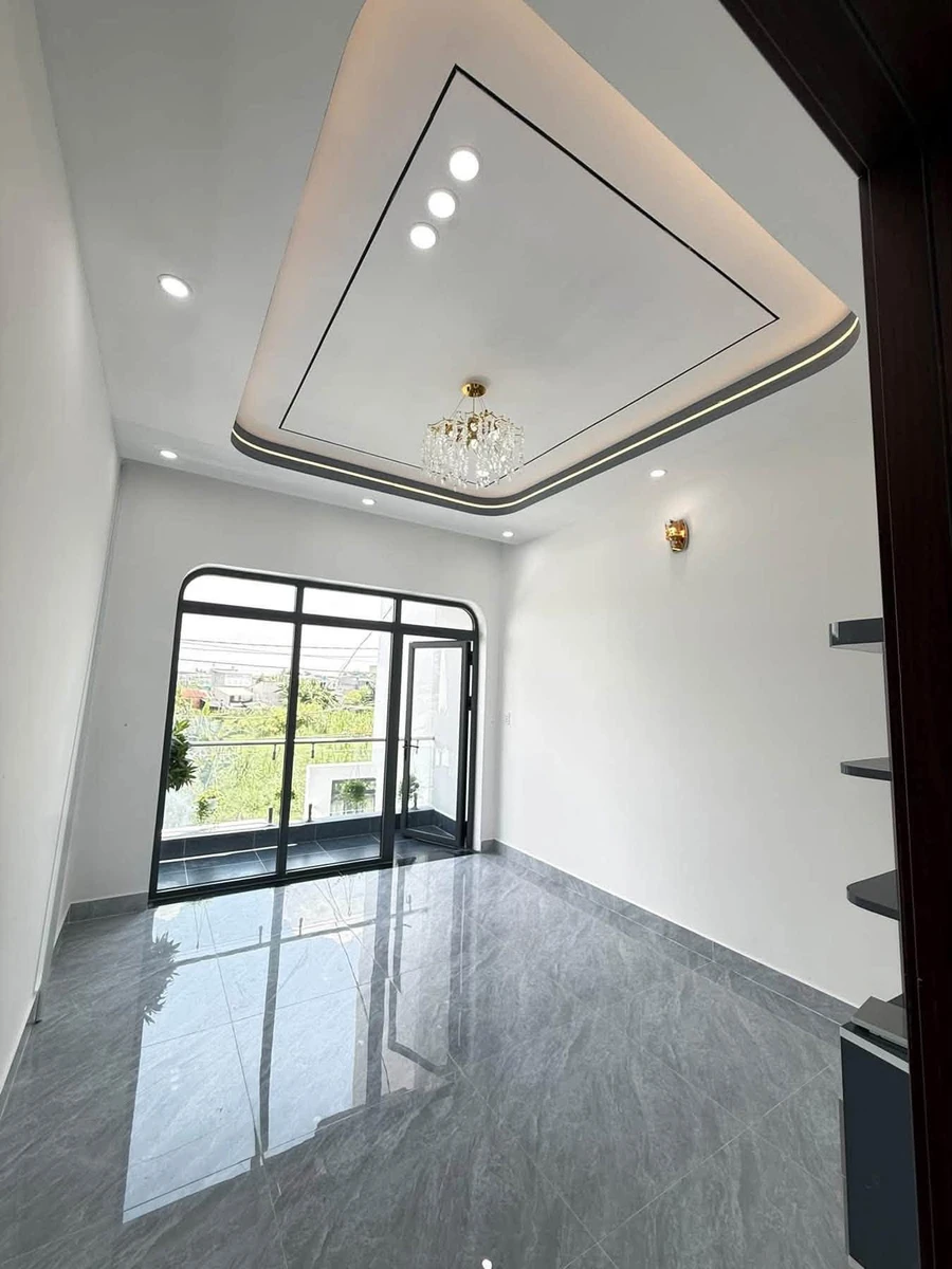 Nhà bán 3 phòng ngủ 90m2 Mỹ Hạnh 2 tỷ 350 triệu - Ảnh thu nhỏ 5