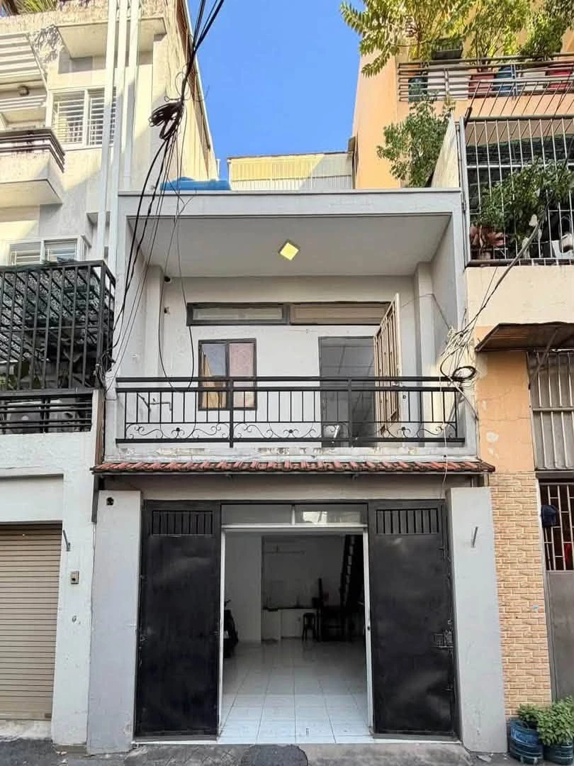 Nhà phố 30m2 2 tầng, mặt tiền Chu Văn An, Bình Thạnh, 5.6 tỷ - Ảnh 1
