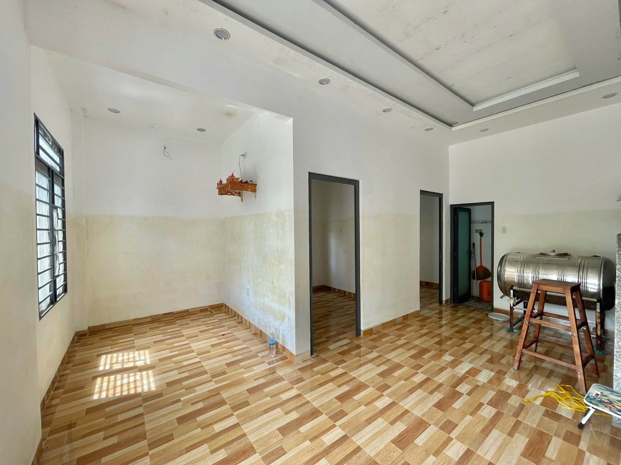 Bán nhà cấp 4 89.1m2 với sân vườn Nha Trang 1 tỷ 780 triệu - Ảnh thu nhỏ 3