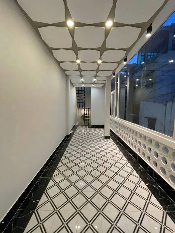 Bán nhà kinh doanh 20m² Quận 11 gần chợ Phú Thọ - Ảnh thu nhỏ 2