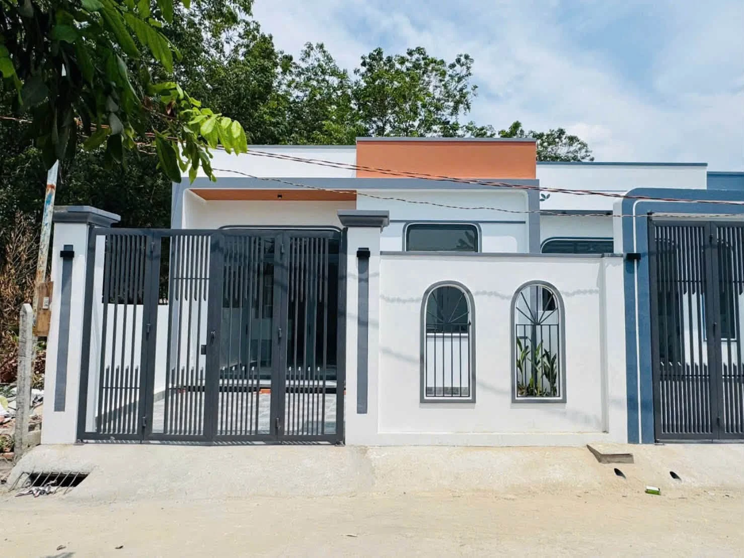 Bán nhà cấp 4, 106m², 2PN, 1 tỷ 790 triệu, Bến Cát - Ảnh 1