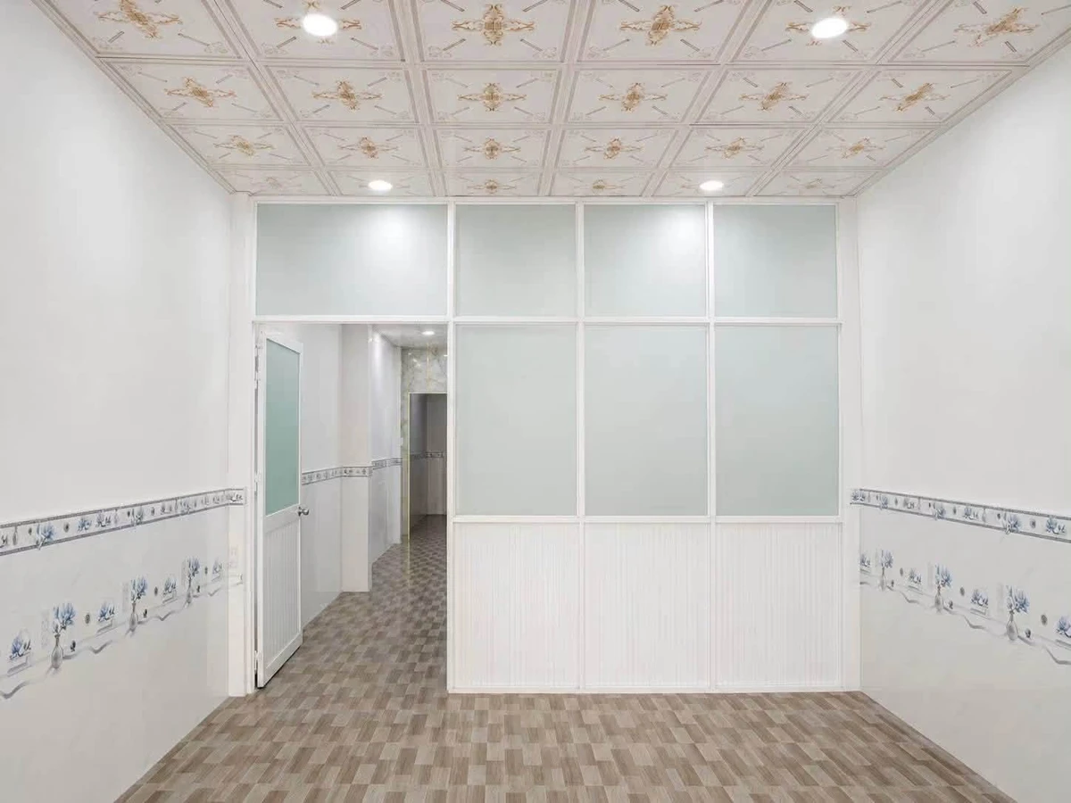 Cho thuê nhà mặt tiền Nguyễn Bỉnh Khiêm, Rạch Giá 110m2 - Ảnh thu nhỏ 4