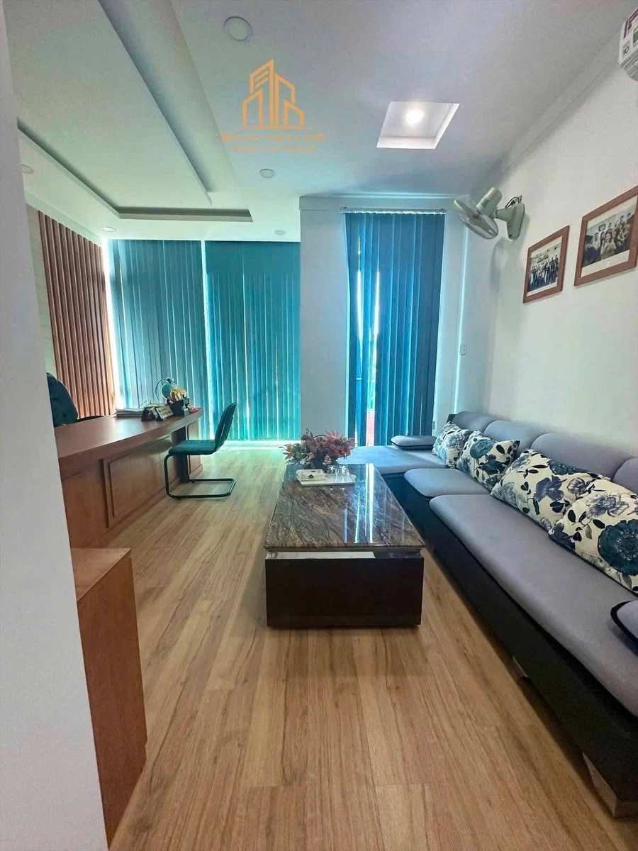 Bán nhà 3 lầu 5x24m, 10 tỷ, khu Metro - Ảnh thu nhỏ 4
