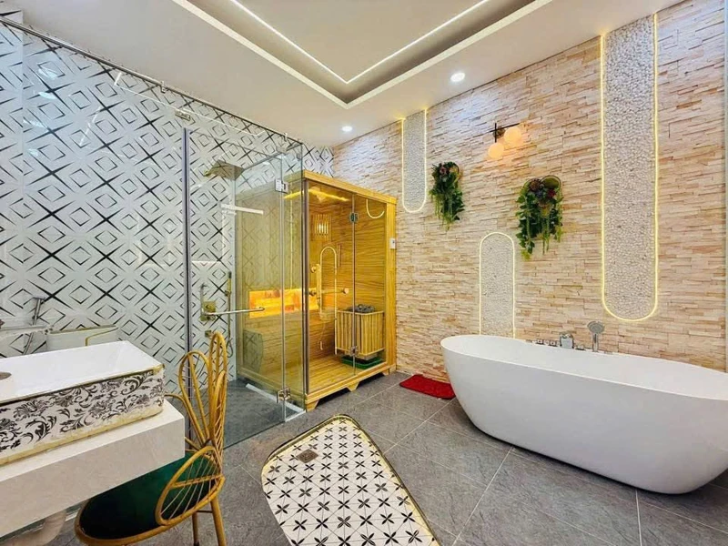 Bán nhà phố mặt tiền Kinh Doanh 105m2, 2 tỷ, Thủ Đức 1ti100