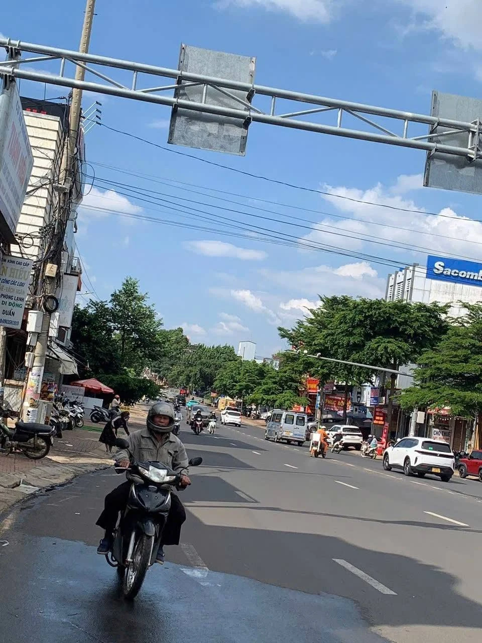 Bán nhà 91m² mặt tiền Lê Duẩn Quận 1 - 5 tỷ 290 - Ảnh 1