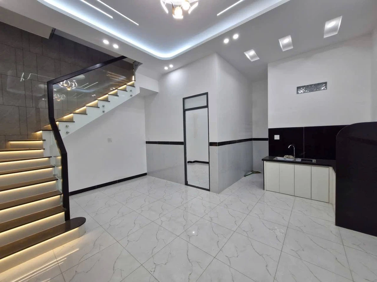 Bán nhà hẻm Trần Hưng Đạo 3PN 90m² 2,9 tỷ - Ảnh thu nhỏ 2