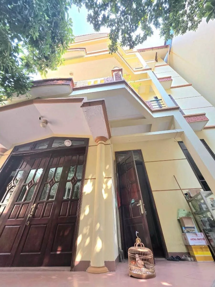 Bán biệt thự sân vườn lô góc 154m2, 4 tầng, giá 41 tỷ, phố Xuân Thủy, Cầu Giấy, Hà Nội - Ảnh thu nhỏ 2