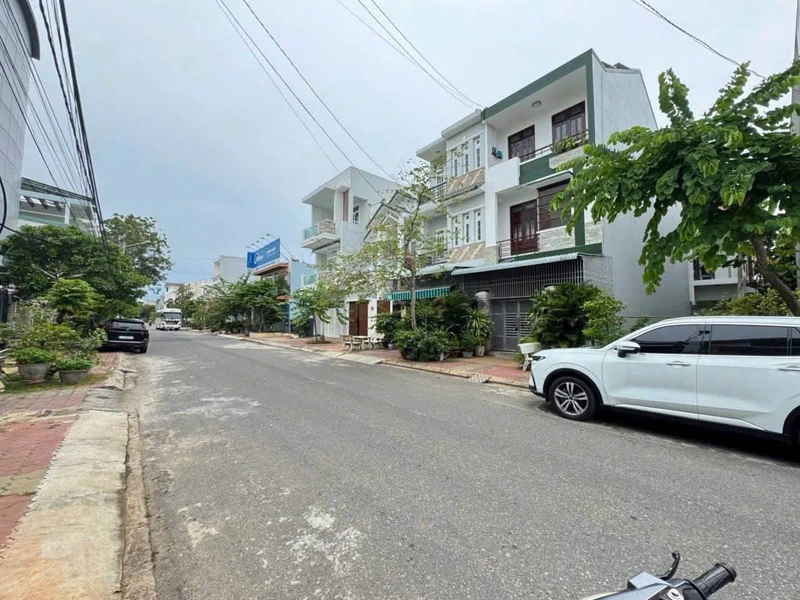 Bán lô đất mặt tiền 100m2 Đinh Lễ, Phan Thiết