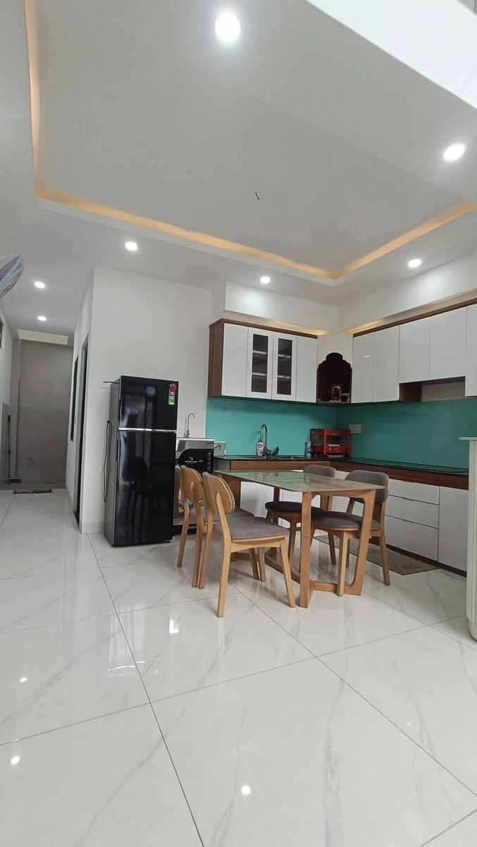 Bán nhà lầu 1 trệt 1 lửng 2 phòng ngủ, 67m2 hẻm Nguyễn Thị Minh Khai, Phú Hòa, Thủ Dầu Một - Ảnh thu nhỏ 4