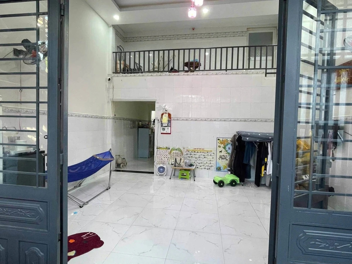 Bán nhà cấp bốn gần chợ Búng 5.5x13m, 71.5m² - 2 tỷ 1 - Ảnh thu nhỏ 3