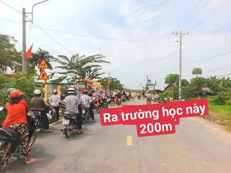 Bán nền đất thổ cư Đức Tân Tân Trụ 82,5m² 259 triệu