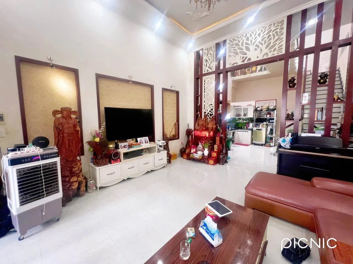 Bán nhà 1 mê 3PN mặt tiền đường nhựa A4 cạnh KĐT Trung Nguyên, Buôn Ma Thuột giá 4,8 tỷ - Ảnh thu nhỏ 4
