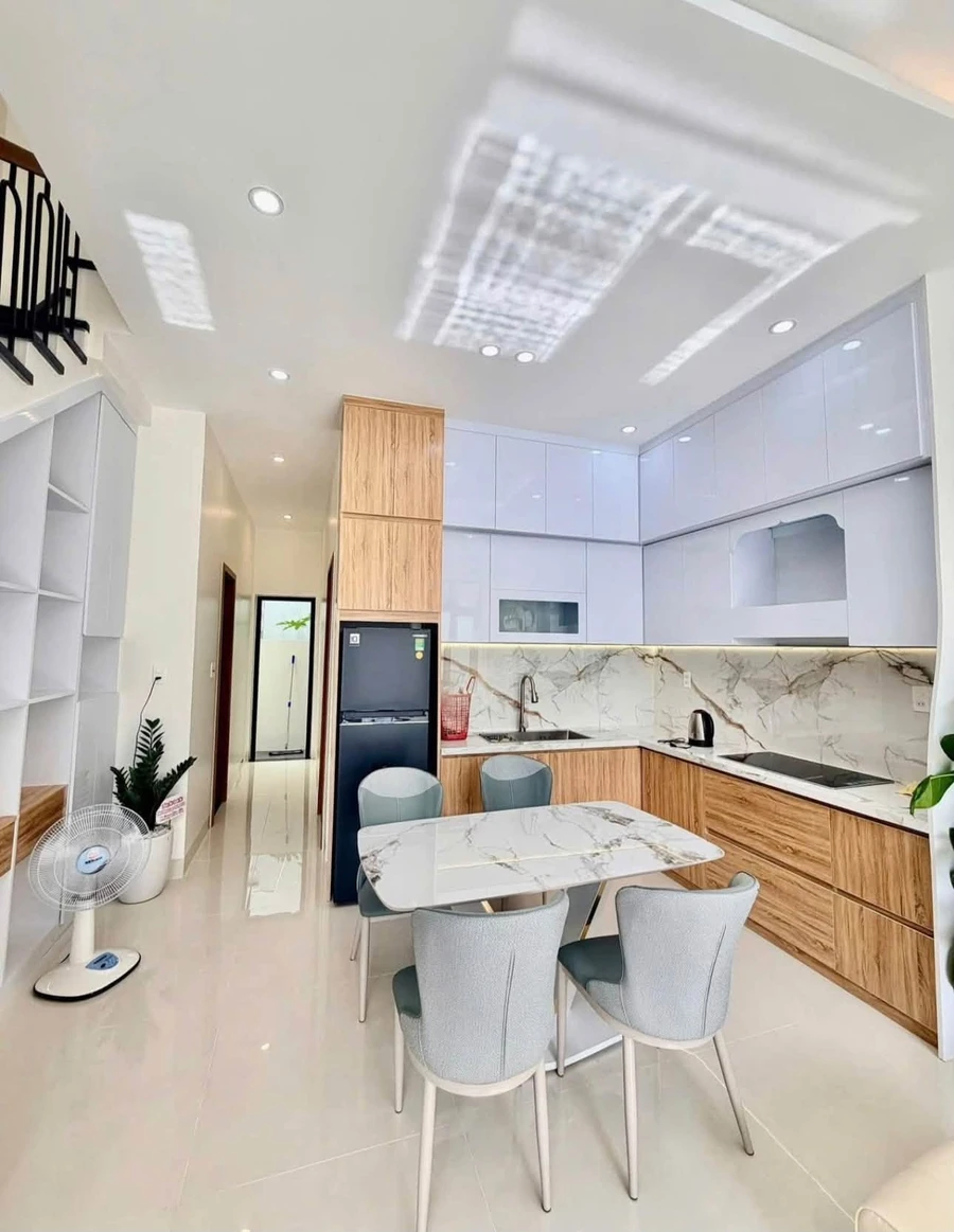 Bán nhà 3 phòng ngủ full nội thất 122m² 2,98 tỷ Lại Thế - Ảnh thu nhỏ 3