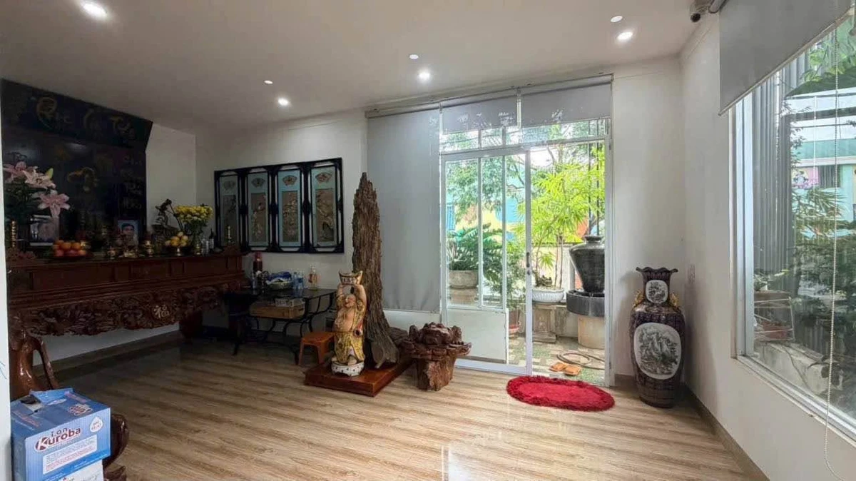 Bán nhà lầu góc 2 mặt tiền 160m2 Buôn Ma Thuột 16 tỷ - Ảnh thu nhỏ 4