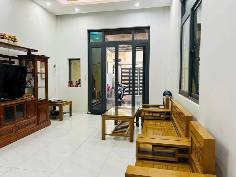 Bán nhà 2 tầng 154m2 3PN full nội thất, Thừa Thiên Huế