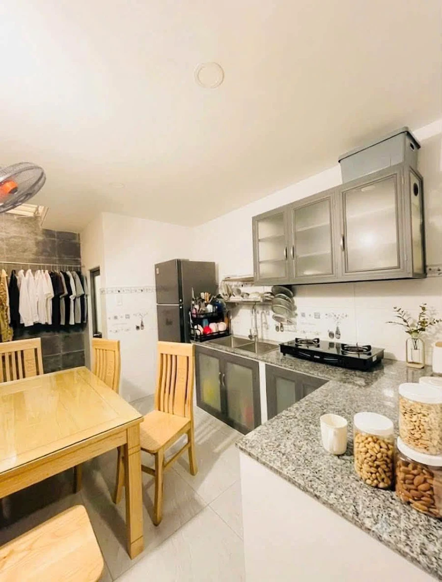 Bán nhà 3 tầng đúc 8PN 55m2 khu Bà Chiểu, Bình Thạnh, gần Quận 1 - Ảnh thu nhỏ 3