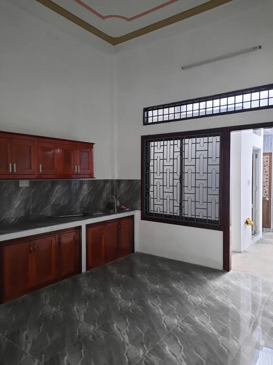 Bán nhà 81m2 trệt 2 lầu Mộ Đức, Quảng Ngãi 4,2 tỷ - Ảnh thu nhỏ 4