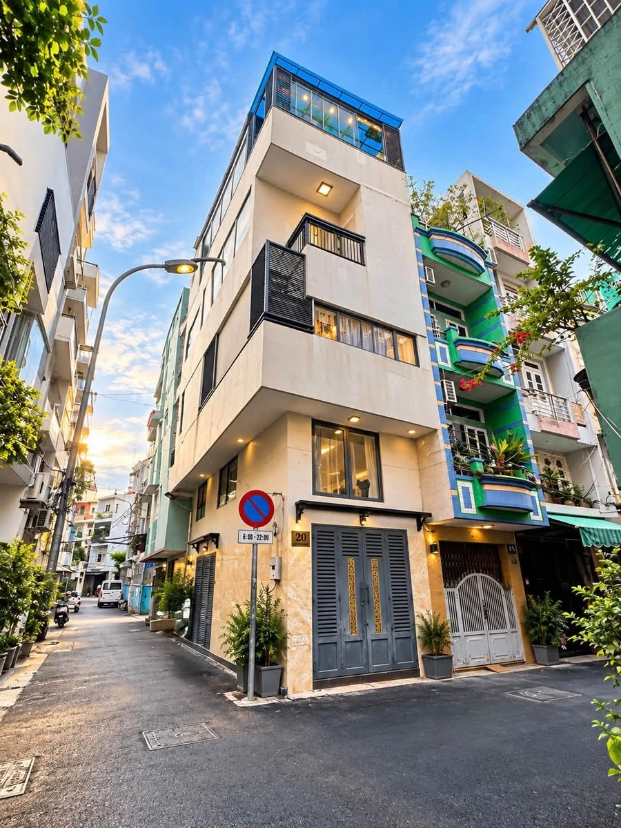 Bán nhà góc mặt tiền đường số Quận 4, 24.5m2, trệt lửng 2 lầu, giá 8,1 tỷ - Ảnh thu nhỏ 2