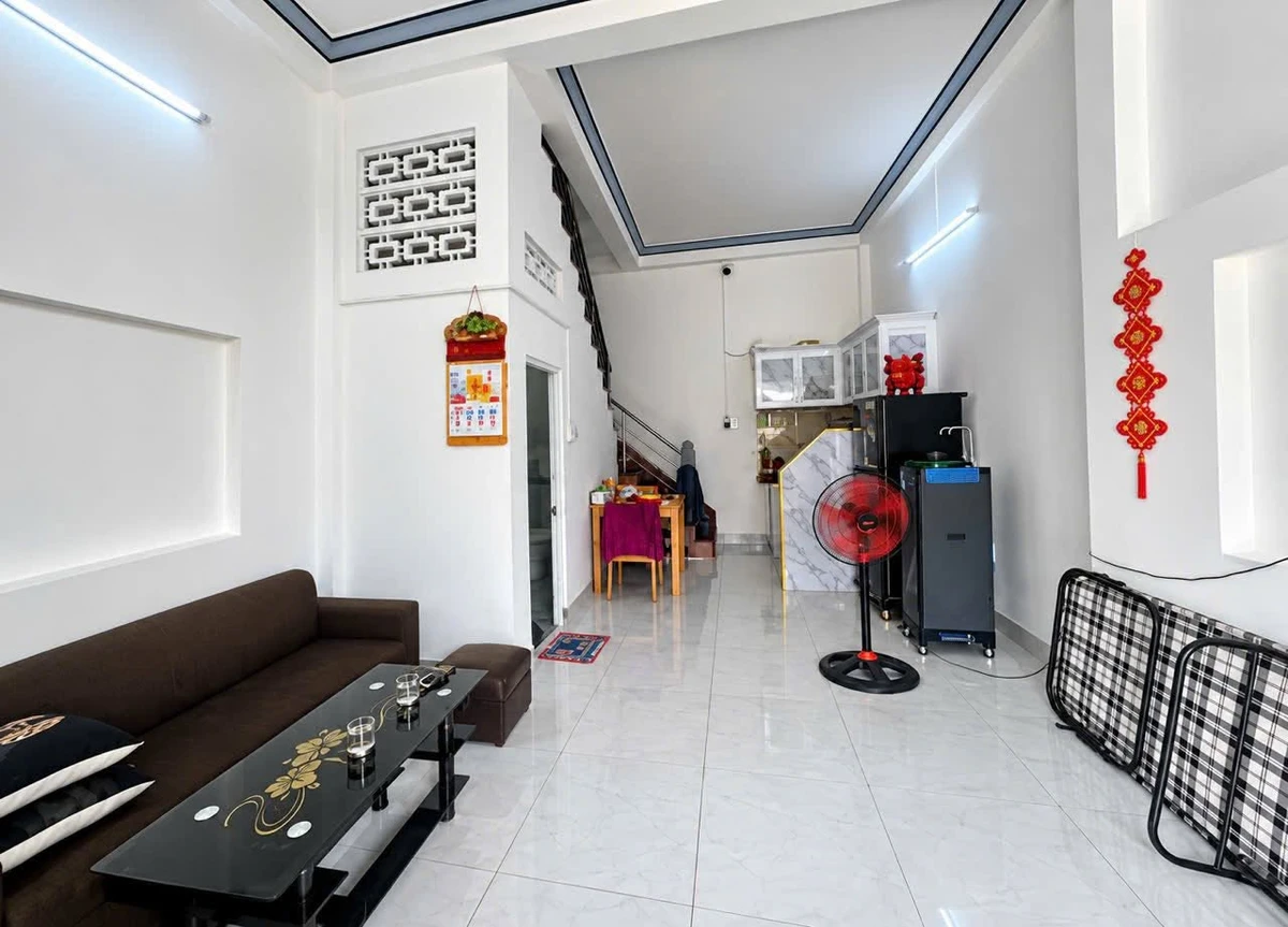 Nhà mặt tiền 23/10 Nha Trang 28,8m² - 3 tỷ 450 - Ảnh thu nhỏ 2