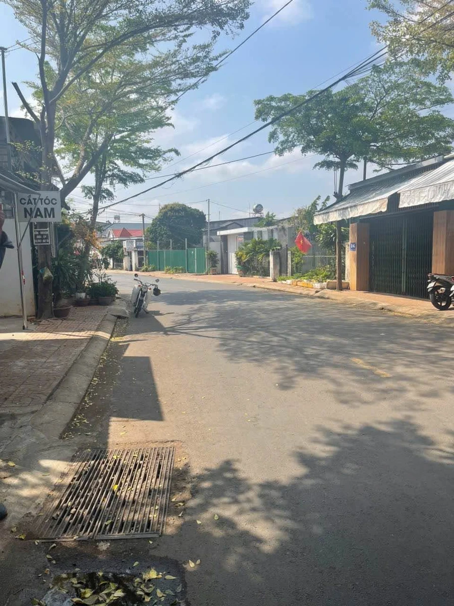 Bán nhà mặt tiền Tuệ Tĩnh Buôn Ma Thuột 125m² 6 phòng - Ảnh thu nhỏ 3
