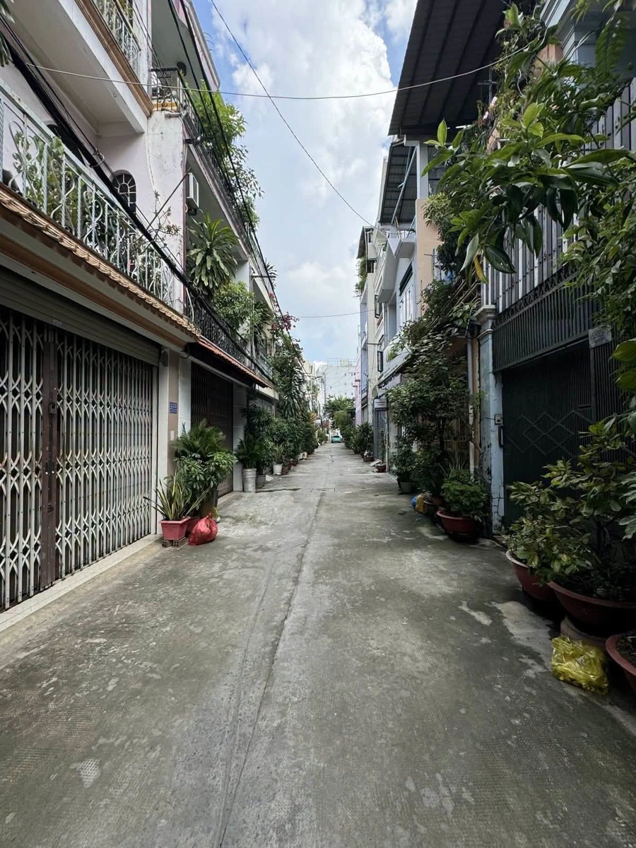 Bán nhà hẻm ô tô 7m Nguyễn Xí 68m², 2 tầng 3PN, giá 10 tỷ, Bình Thạnh - Ảnh 1