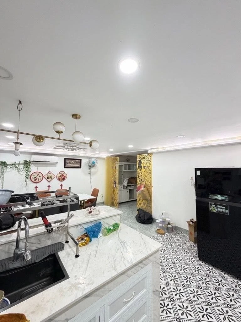 Nhà 5 tầng 120m2 gần công viên Gia Định giá 12 tỷ - Ảnh thu nhỏ 3