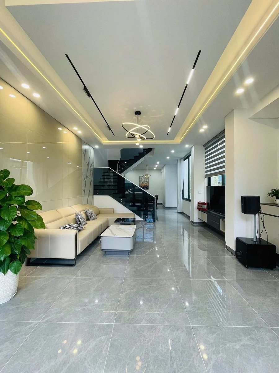 Bán nhà 3 tầng 76.2m2 mặt tiền Nguyễn Phước Nguyên, Quận 1 - Ảnh thu nhỏ 2