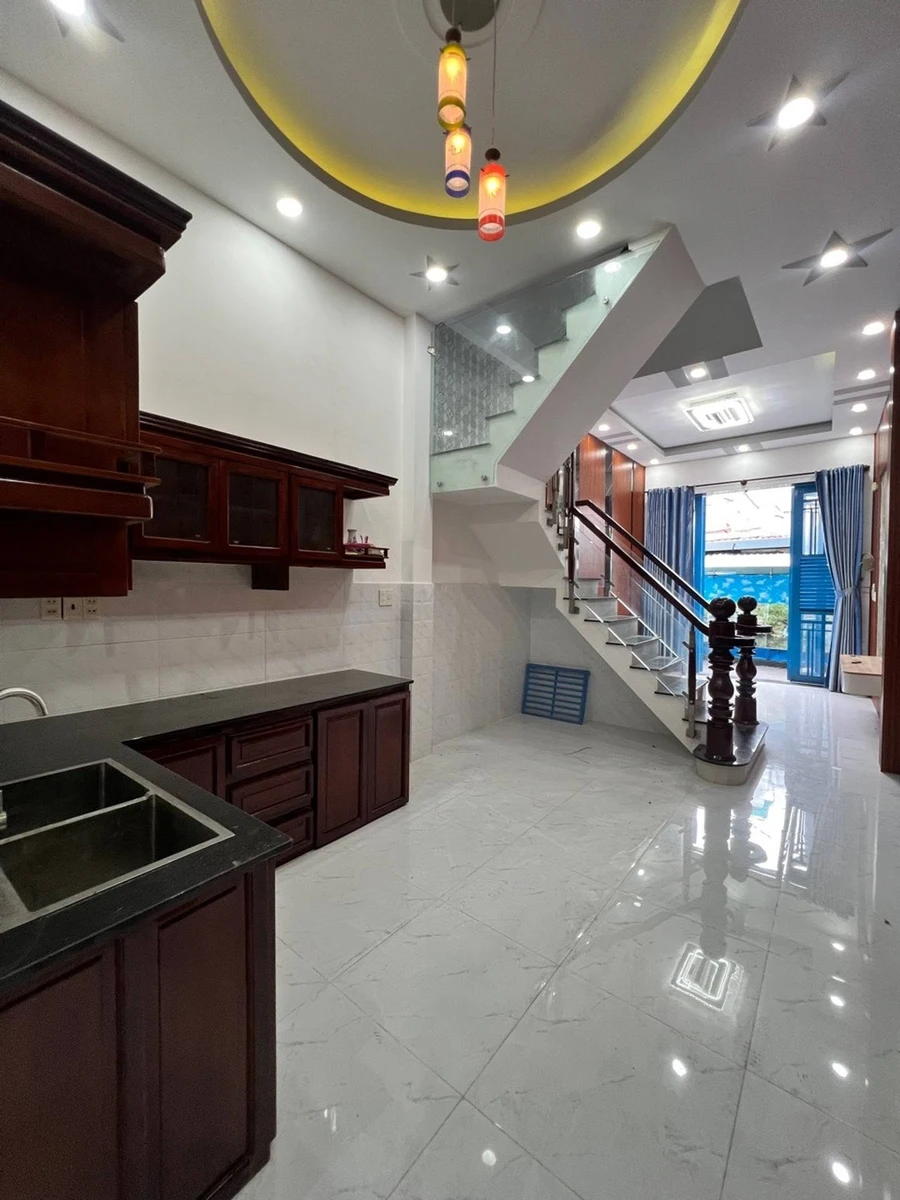 Bán nhà mới xây 4PN 5WC khu phân lô Phú Định, 3,42x13m, giá 4,53 tỷ - Ảnh thu nhỏ 2