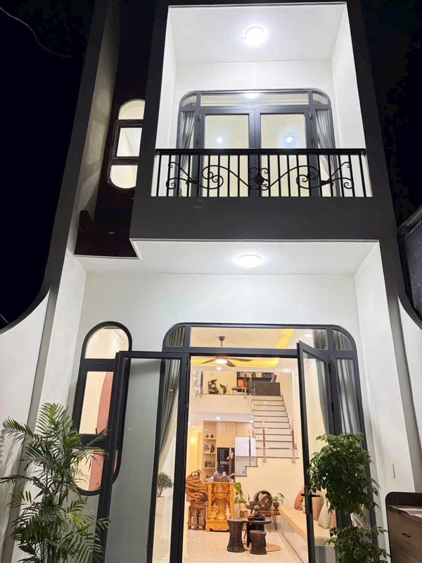 Bán nhà mê 3PN 60m² full nội thất Buôn Ma Thuột