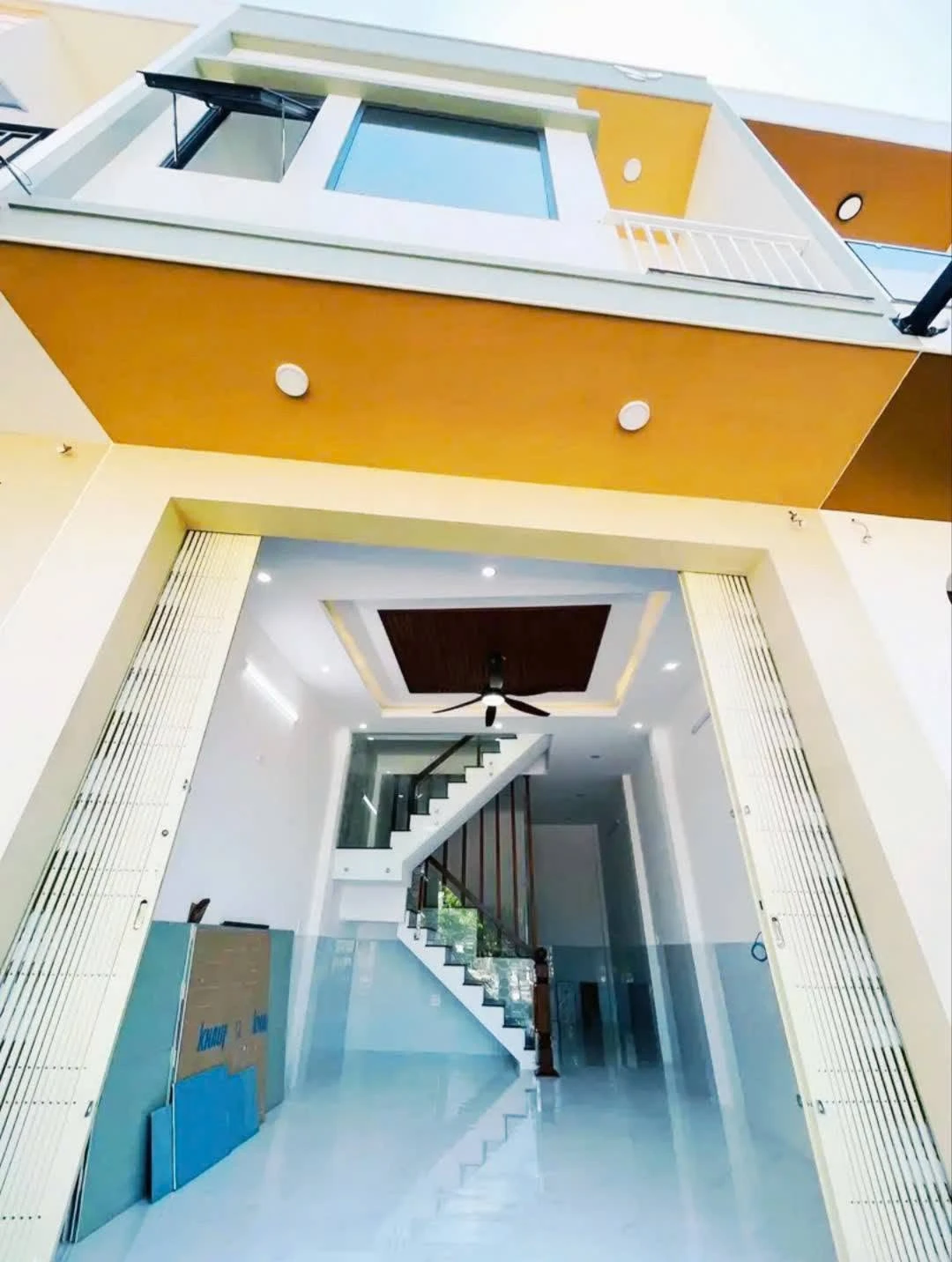 Bán 3 căn nhà hẻm Hùng Vương, Gia Lai, 42-45m², 2PN, 1.6-1.7 tỷ - Ảnh 1