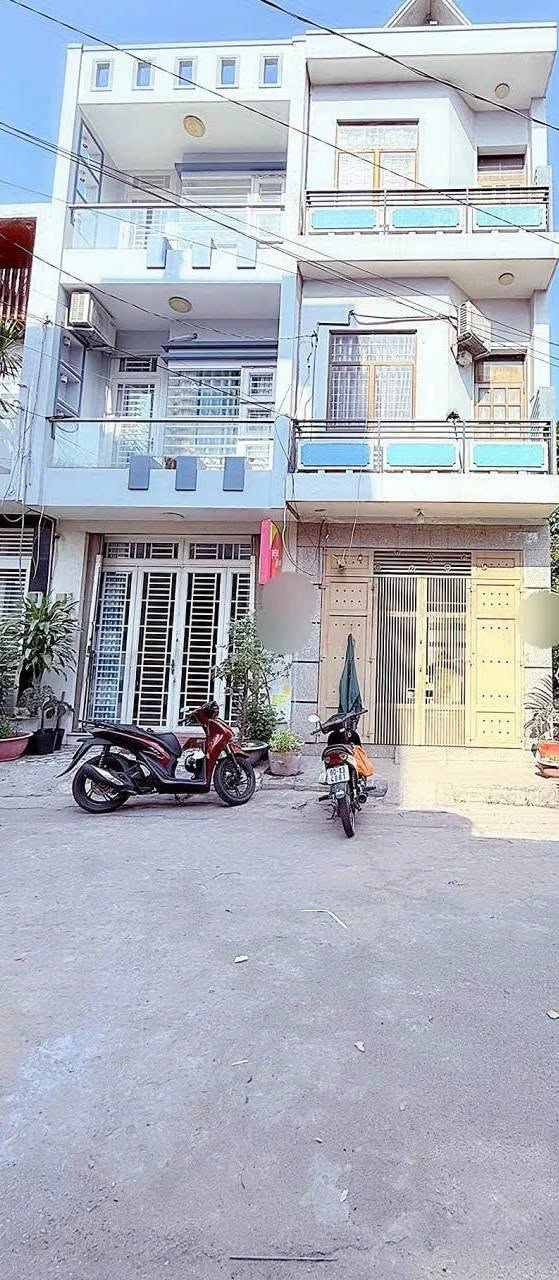 Bán nhà phân lô 3 tầng 4x16m, 3PN, đường 8m gần chợ Sơn Kỳ, Tân Phú - Ảnh 1