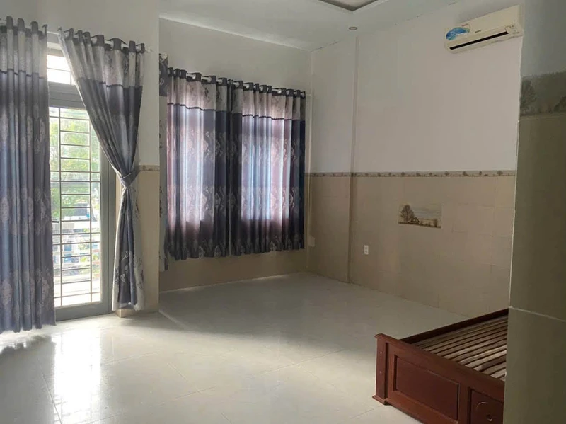 Cho thuê phòng trọ cao cấp 22m² Cao Xanh Hạ Long 2,2-2,6 triệu/tháng chualinhmu