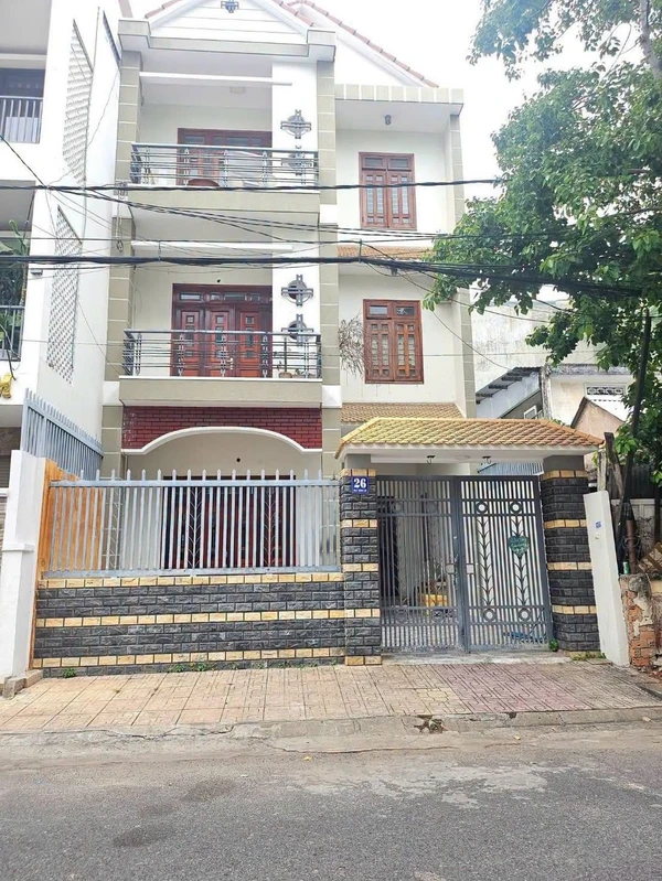 Bán mặt tiền 26 Mạc Đỉnh Chi Nha Trang 116.8m2 19.5 tỷ
